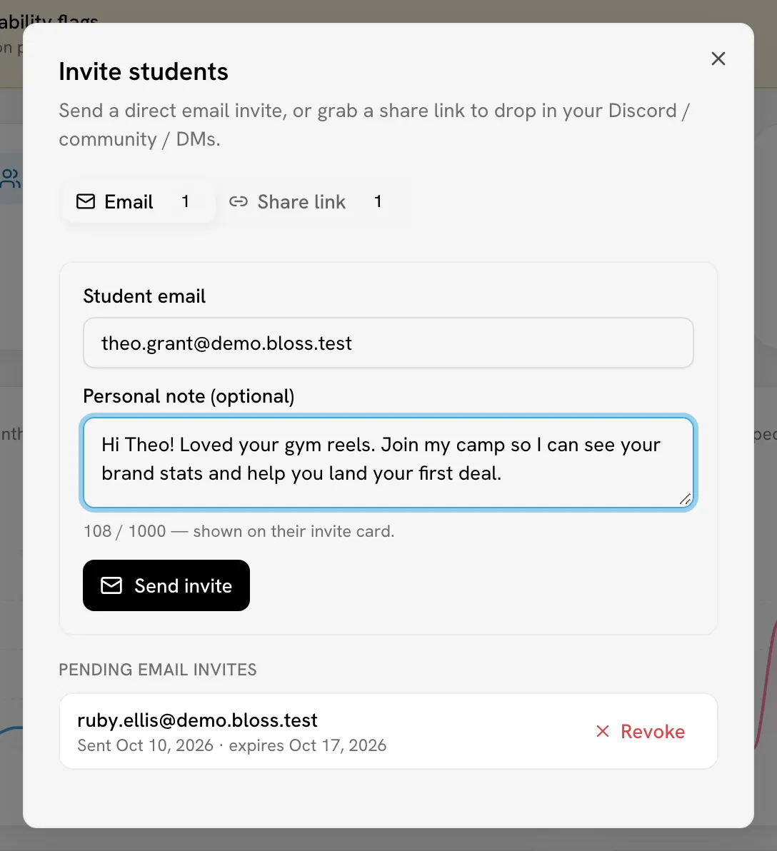 Invite students dialog, Email tab, with an email and a note filled in and one pending invite below