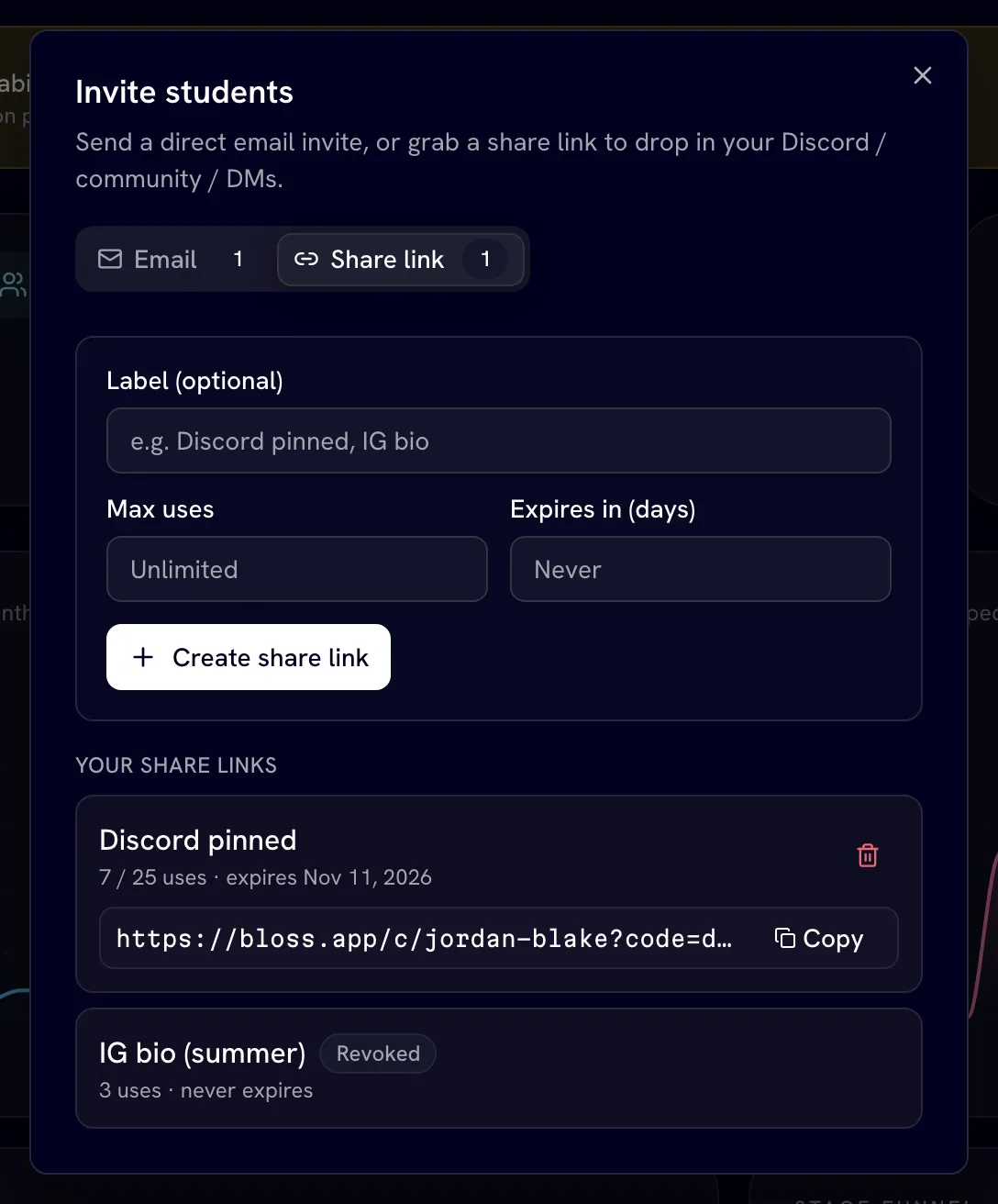 Invite students dialog, Share link tab, with two links: one active with a usage count, one revoked